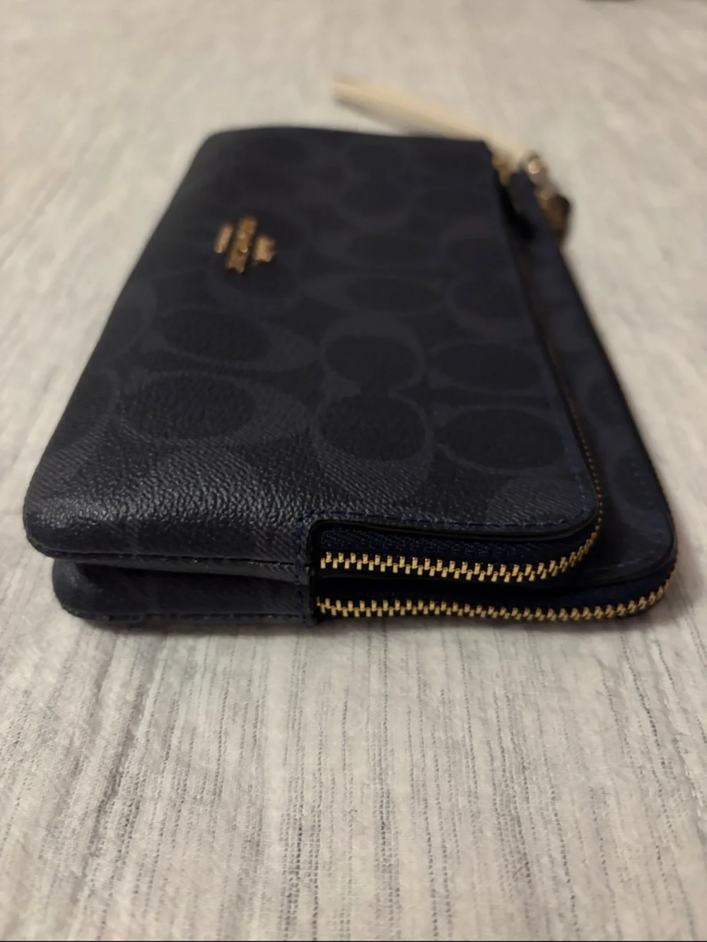 COACH Double Zip Wristlet in Navy Signature Canvas with White Strap - Picture 8 of 12